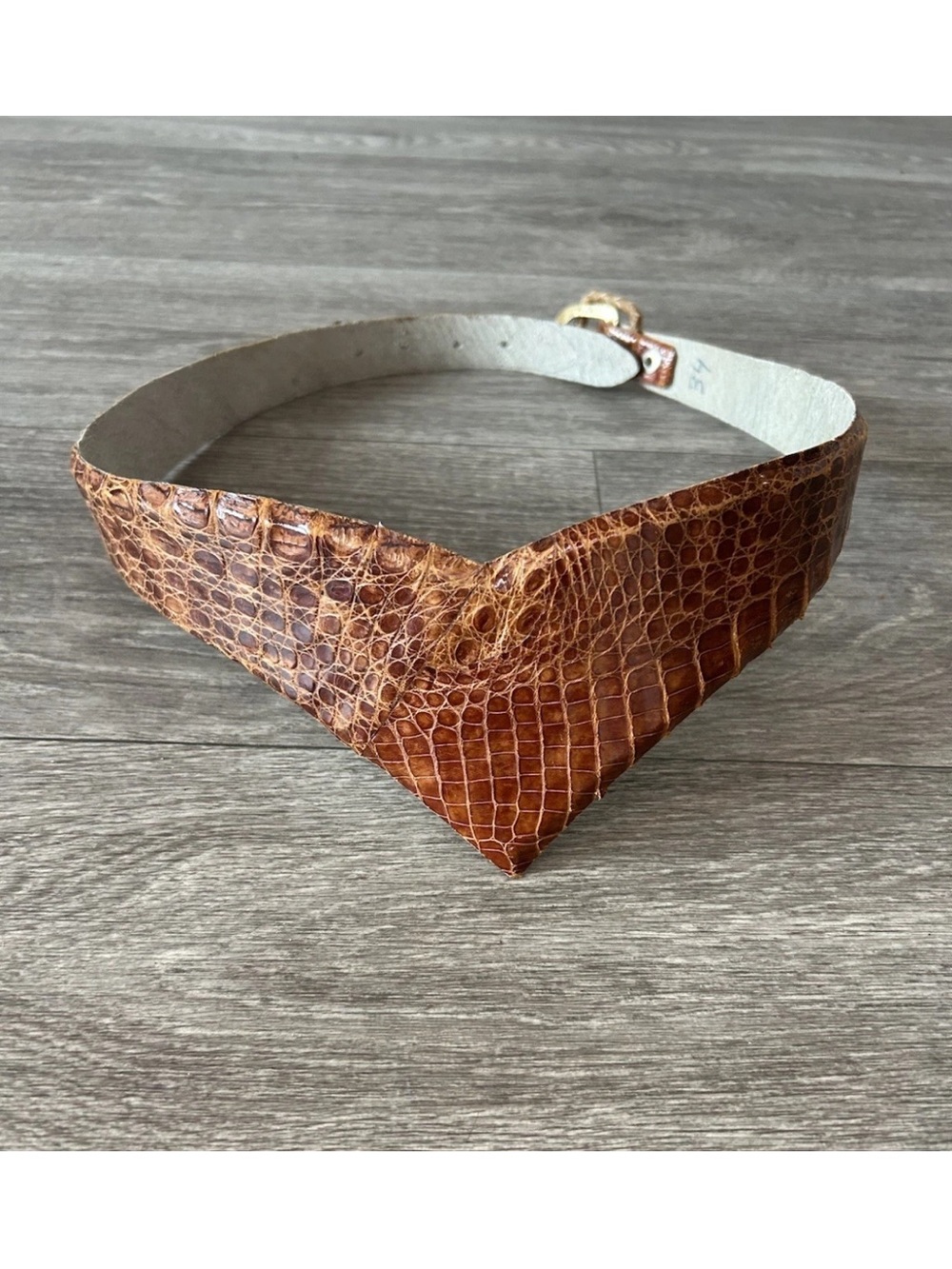 Vintage Crocodile Alligator Leather V Waist Belt Brown 34 Wide Statement 70s 80s